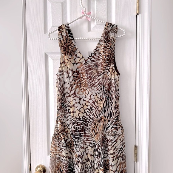Chris McLaughlin Brown Chiffon Animal Print Asymmetrical Midi Dress Size M/L - Picture 8 of 11